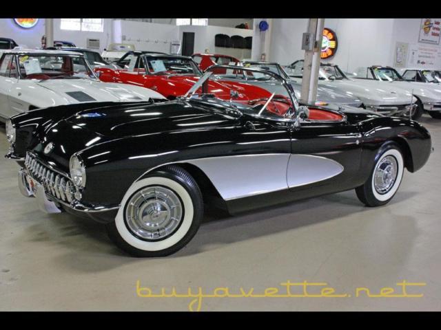 1957 Chevrolet Corvette Convertible - photo 2