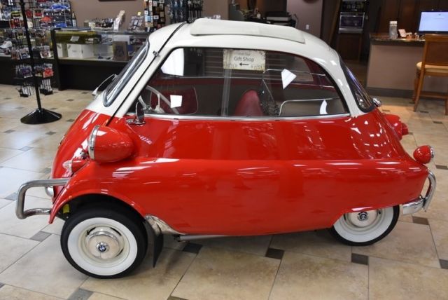 1957 BMW Isetta 300 - photo 2