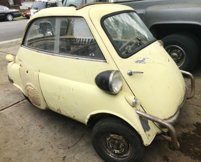 1957 BMW ISETTA 300 Barn Find Restoration Project No Reserve 1957 BMW Isetta 300