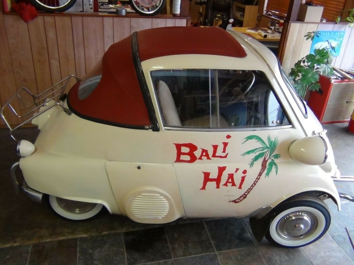 1957 BMW Isetta 300 Cabriolet Original, First time offered to the public. 1957 BMW Isetta 300 Sliding window with rear Cabriolet