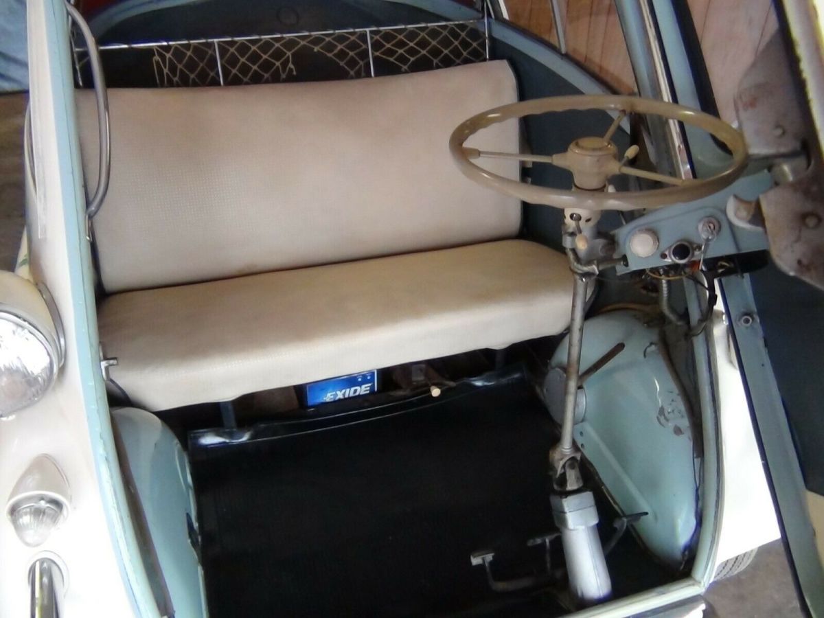 1957 BMW Isetta 300 Sliding window with rear Cabriolet - photo 12