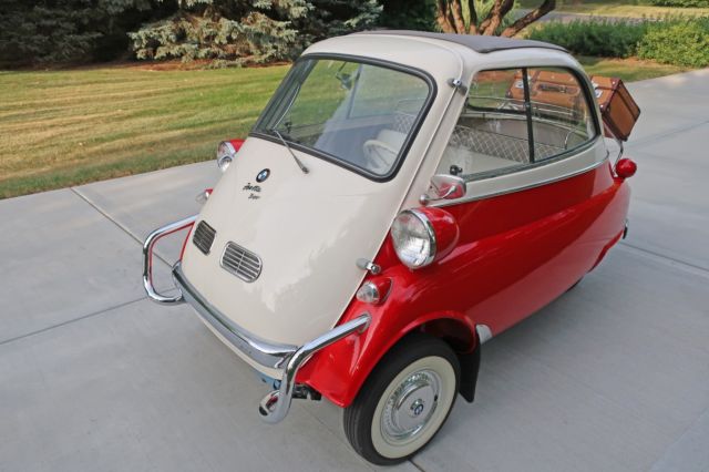 1957 BMW Isetta 300 Deluxe US Export - photo 2