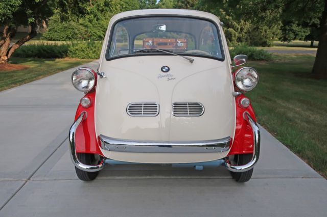 1957 BMW Isetta 300 Deluxe US Export - photo 3