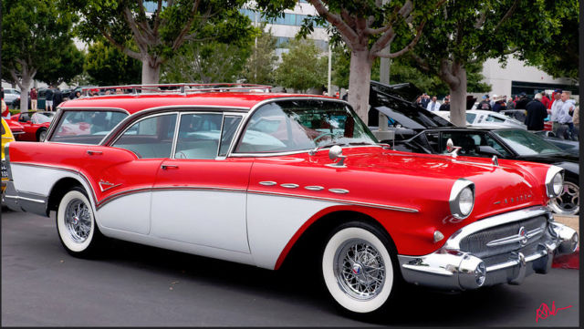 1957 Buick Century Caballero wagon - photo 2