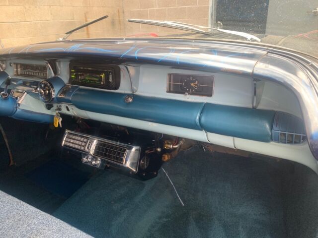 1957 Buick Riviera - photo 13