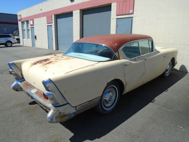 1957 Buick Roadmaster - photo 2