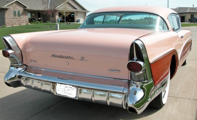 1957 Buick Roadmaster 75 - photo 4