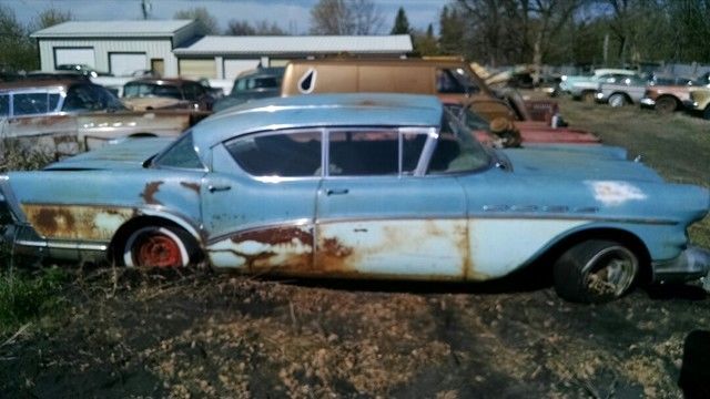 1957 Buick Roadmaster - photo 2