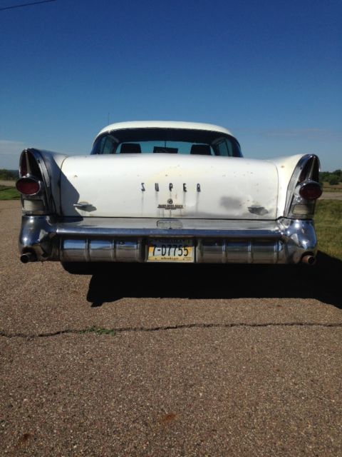1957 Buick Riviera - photo 4