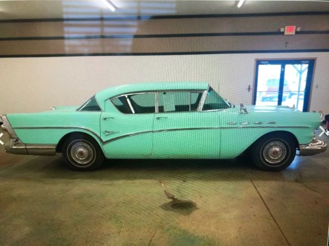 1957 Buick Super - photo 2