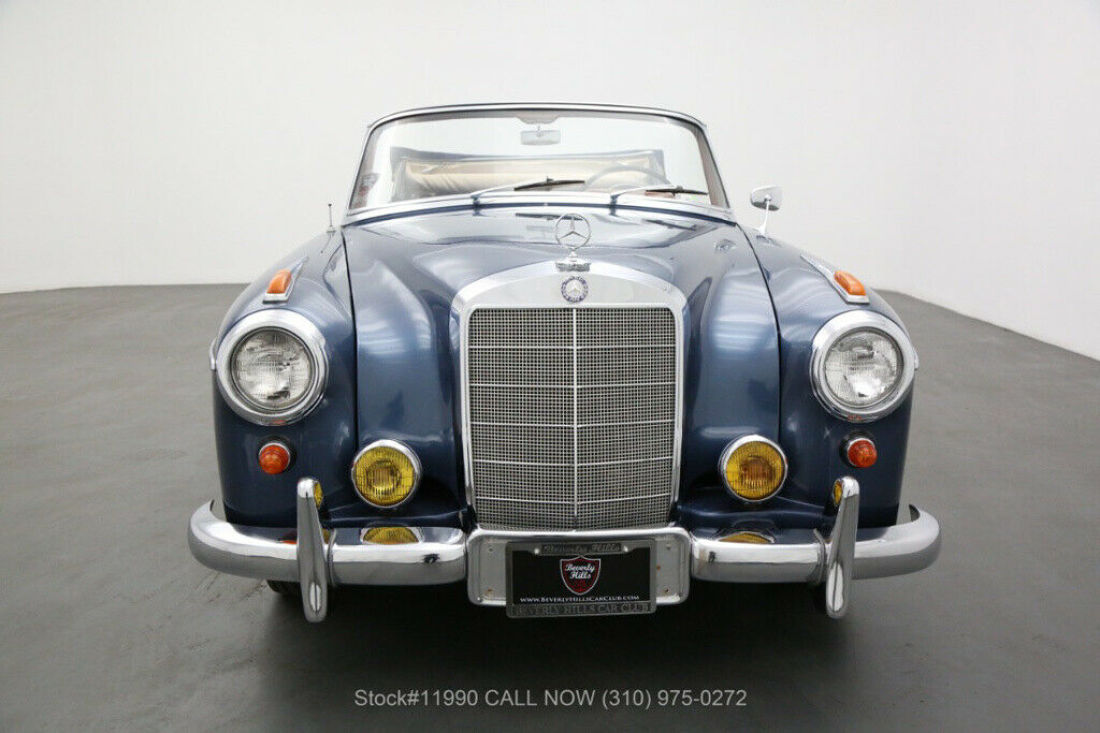 1957 Mercedes-Benz 220S Cabriolet - photo 2