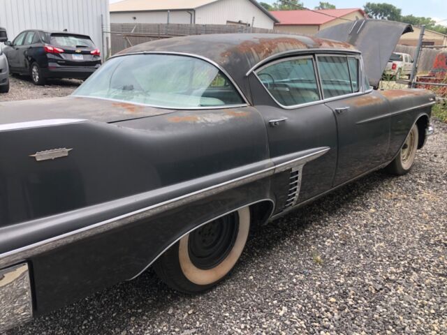 1957 Cadillac DeVille - photo 2
