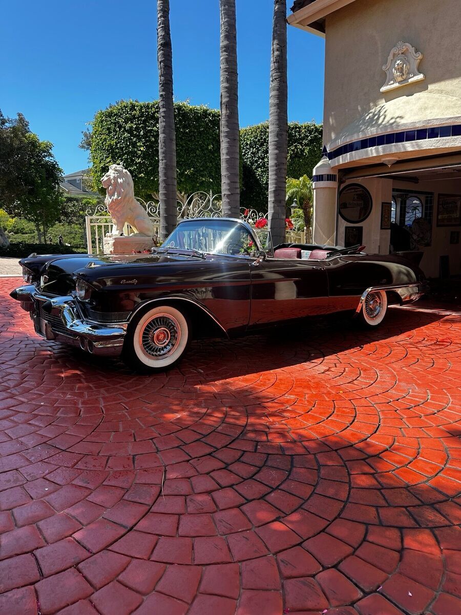 1957 Cadillac Biarritz Convertible - photo 5