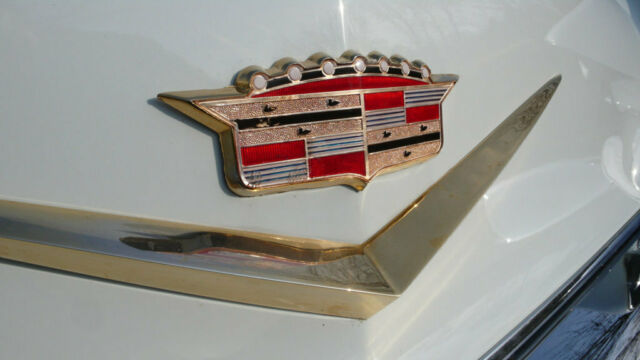 1957 Cadillac DeVille - photo 12