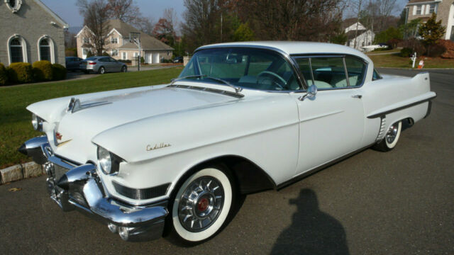 1957 Cadillac DeVille - photo 4