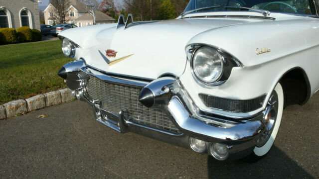 1957 Cadillac DeVille - photo 5