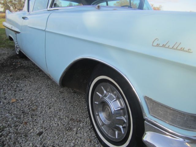 1957 Cadillac DeVille 62 series - photo 9