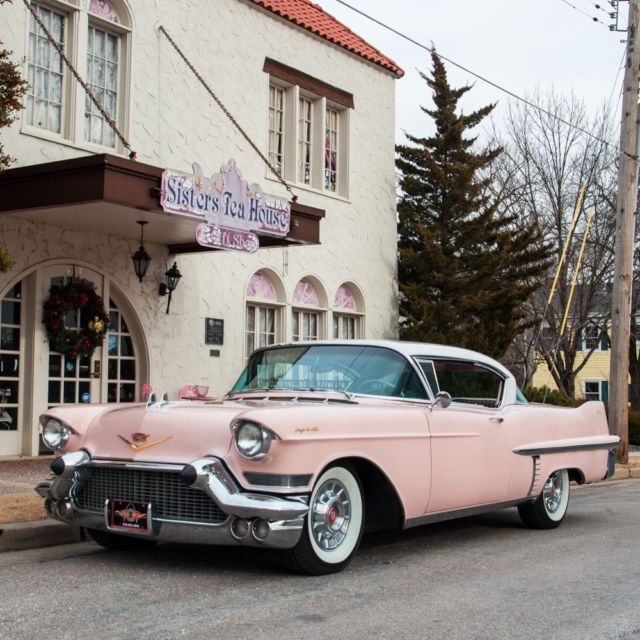 1957 Cadillac Deluxe Coupe de Ville 1957 Cadillac DeVille Deluxe Coupe de Ville