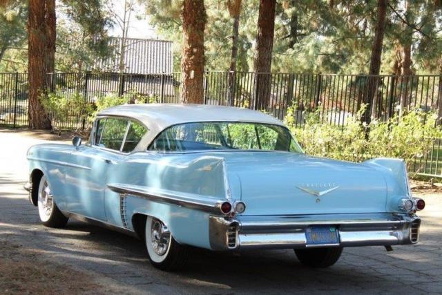 1957 Cadillac DeVille 2dr hrdtp - photo 3