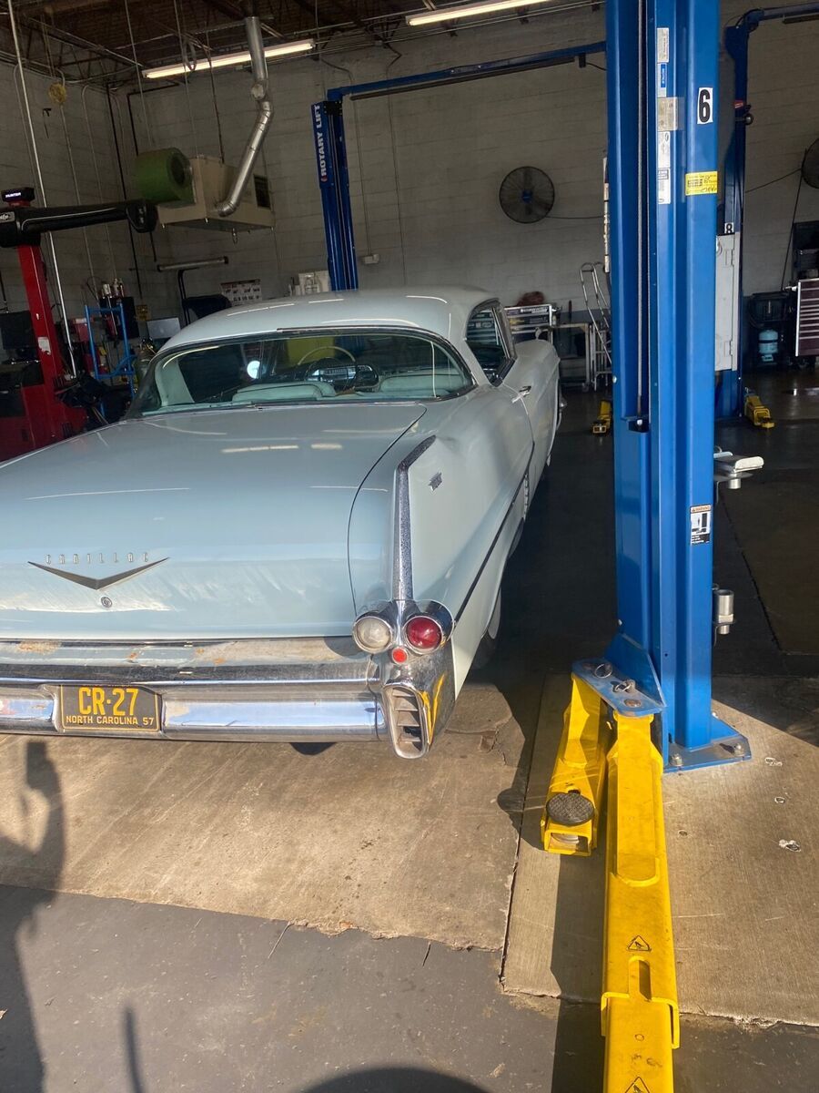 1957 Cadillac DeVille coupe - photo 10