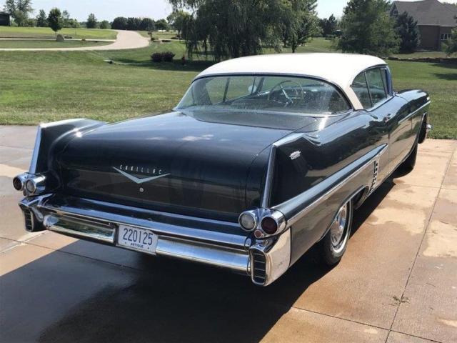 1957 Cadillac DeVille Power Windows, Power Seats - photo 4