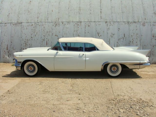 1957 Cadillac Eldorado ELDORADO BIARRITZ - photo 3