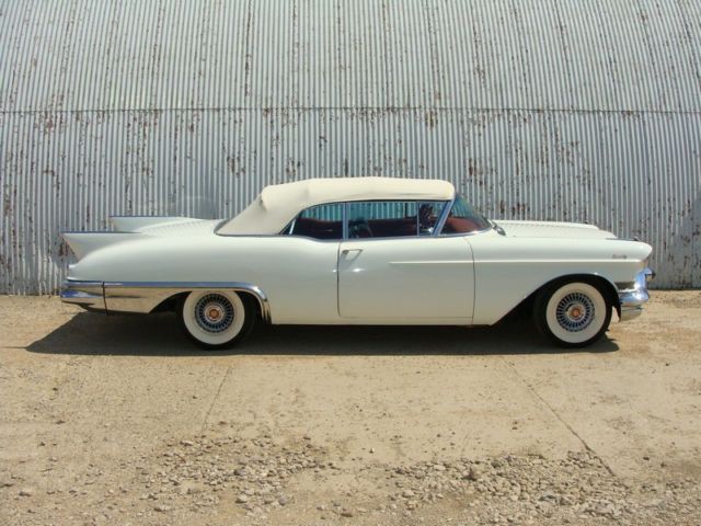 1957 Cadillac Eldorado ELDORADO BIARRITZ - photo 5