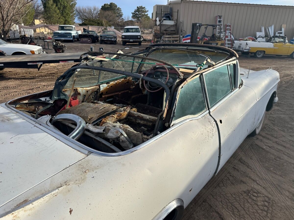 1957 Cadillac Eldorado Biarritz - photo 10