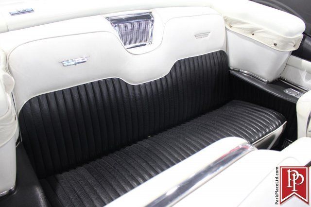 1957 Cadillac Eldorado Biarritz Convertible - photo 13