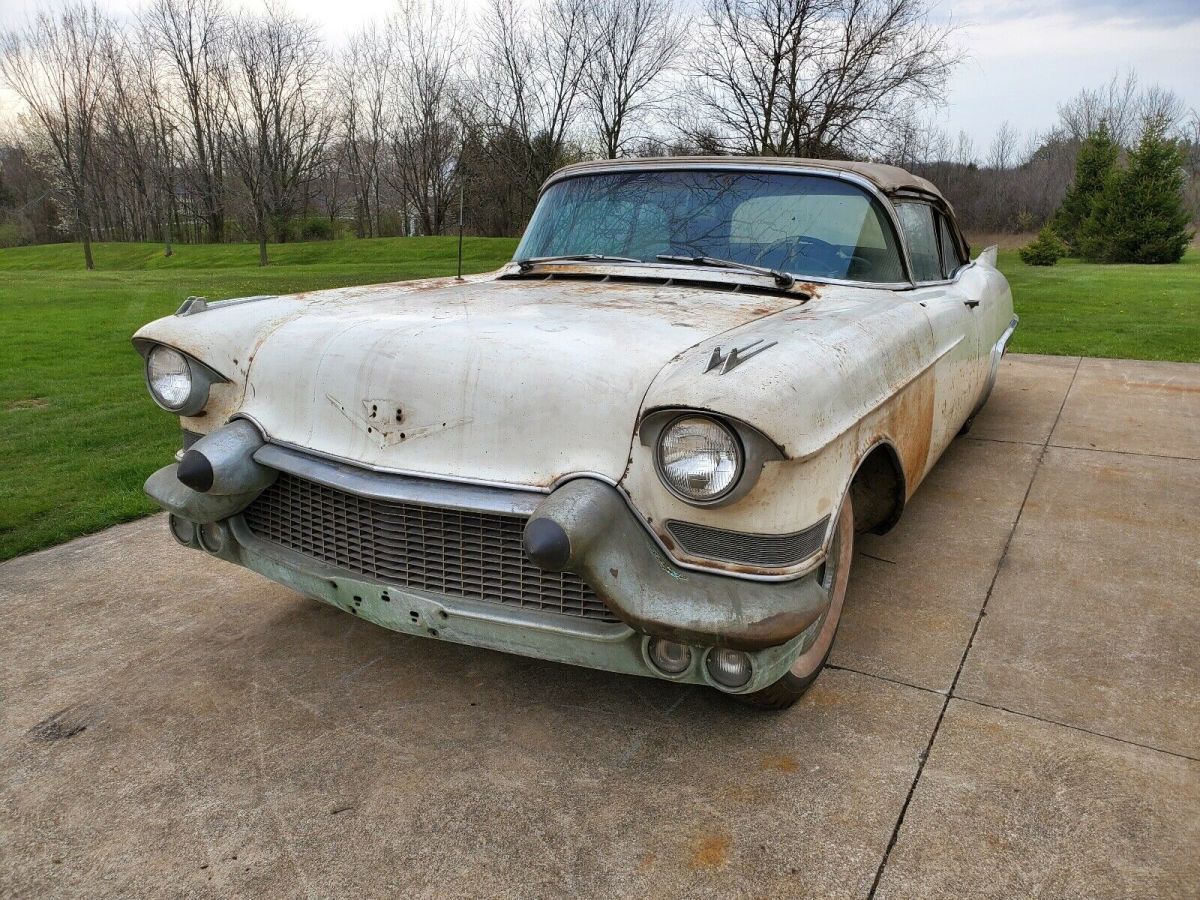 1957 Cadillac Eldorado Convertible Biarritz - photo 8