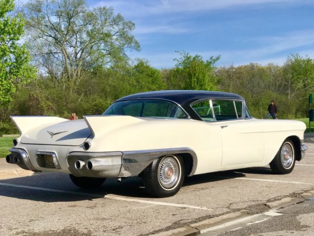 1957 Cadillac Eldorado Seville - photo 7
