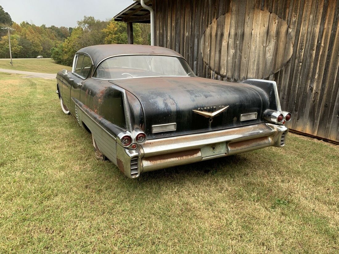 1957 Cadillac Fleetwood brougham - photo 6