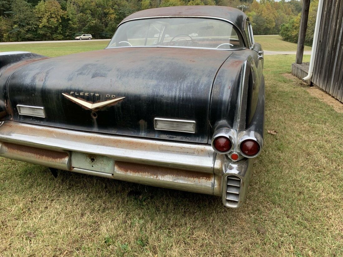 1957 Cadillac Fleetwood brougham - photo 7