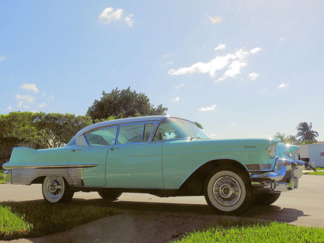 1957 Cadillac Fleetwood Series 60 - photo 9