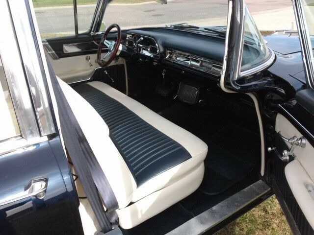 1957 Cadillac Hearse - photo 3