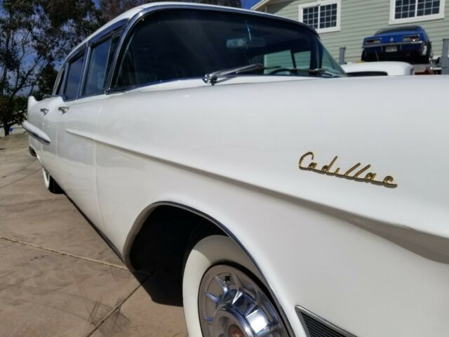 1957 Cadillac Fleetwood Cool Factory Built Limousine - photo 10