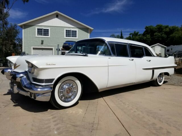 1957 Cadillac Fleetwood Cool Factory Built Limousine - photo 2