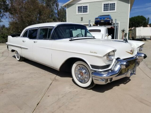 1957 Cadillac Fleetwood Cool Factory Built Limousine - photo 8