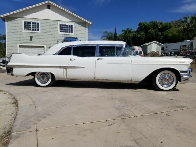 1957 Cadillac Seville Series 75 factory Limo - photo 9