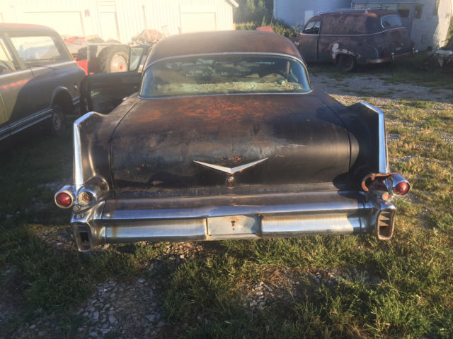 1957 Cadillac DeVille - photo 2