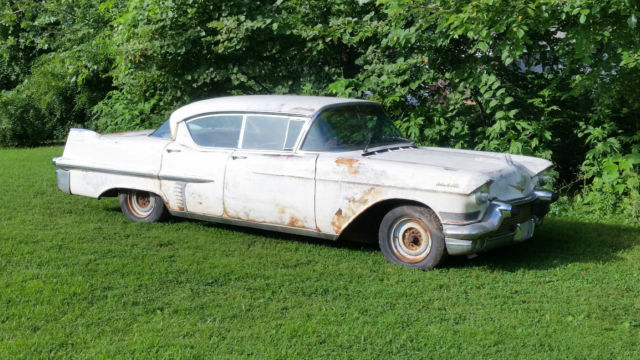 1957 Cadillac DeVille - photo 5