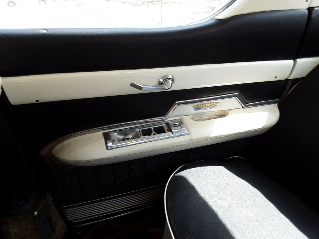 1957 Cadillac Fleetwood - photo 10