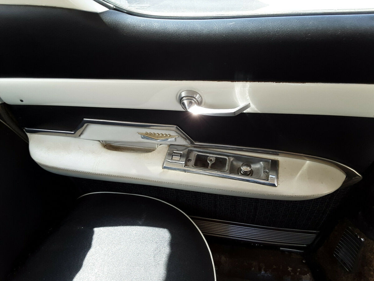 1957 Cadillac Fleetwood - photo 9