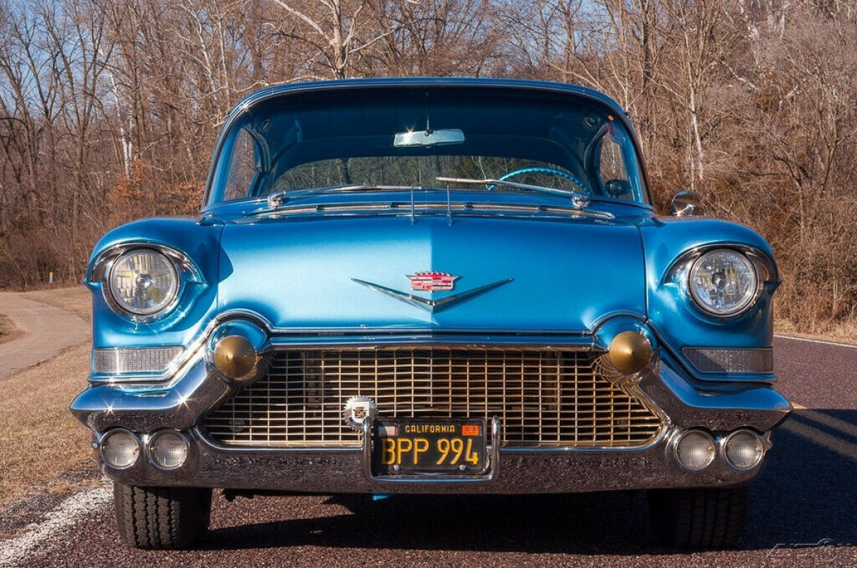 1957 Cadillac Series 60 Special Custom Sedan - photo 6