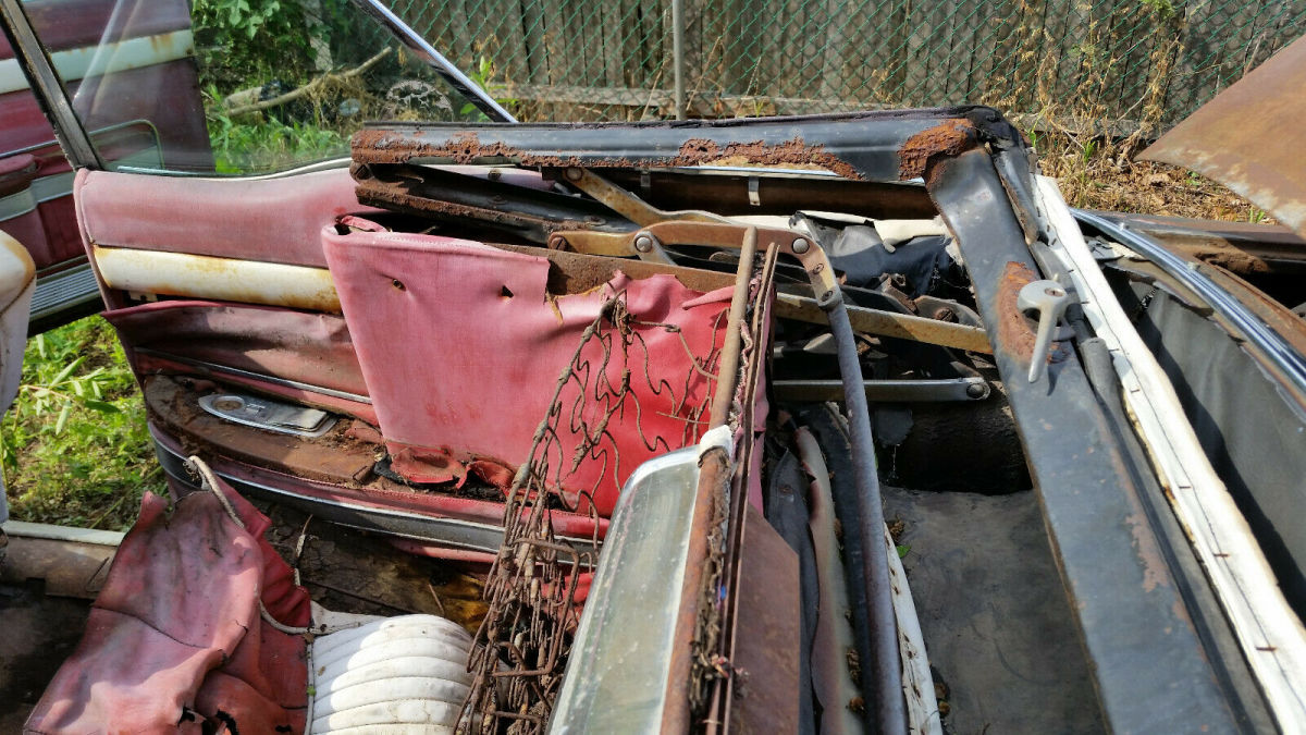 1957 Cadillac Series 62 Series 62 Convertible - photo 11