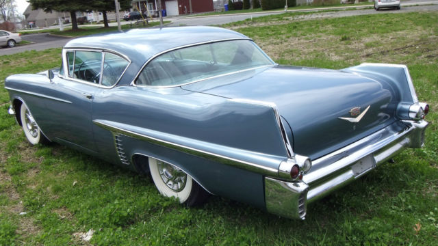 1957 Cadillac Serie 62 coupe - photo 3