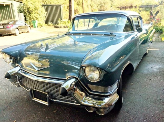 1957 Cadillac DeVille - photo 2