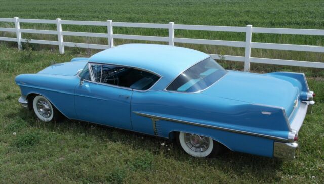 1957 Cadillac Series 62 - photo 4