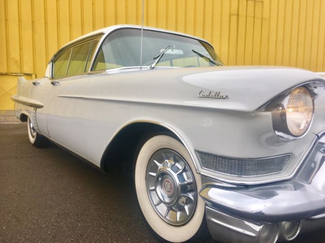 1957 Cadillac DeVille SERIES 62 SEDAN - photo 2