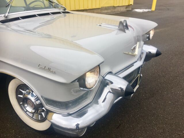 1957 Cadillac DeVille SERIES 62 SEDAN - photo 3